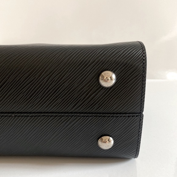 Louis Vuitton Black Epi Leather Twist Tote - Picture 7 of 16